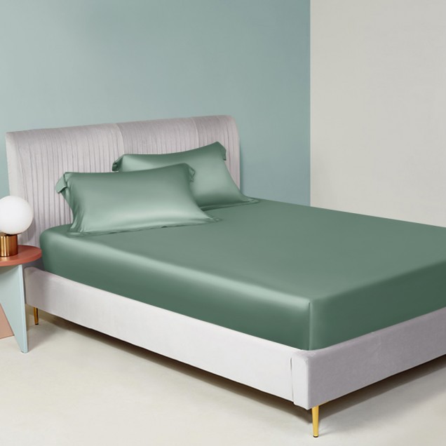 Buy Celadon Green 22 Momme Mulberry Silk Fitted Sheet Buy Celadon Green 22 Momme Mulberry Silk Fitted Sheet