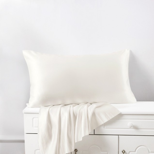 Buy Ivory 22 Momme Mulberry Silk Pillowcase with Hidden Zipper Buy Ivory 22 Momme Mulberry Silk Pillowcase with Hidden Zipper