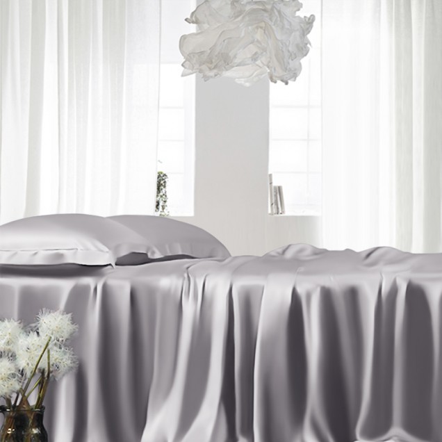 Buy Silver 22 Momme Mulberry Silk Fitted Sheet Buy Silver 22 Momme Mulberry Silk Fitted Sheet