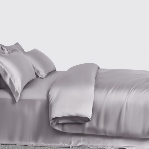 Buy Silver 3 PCS 22 Momme Mulberry Silk Duvet Cover Set Buy Silver 3 PCS 22 Momme Mulberry Silk Duvet Cover Set